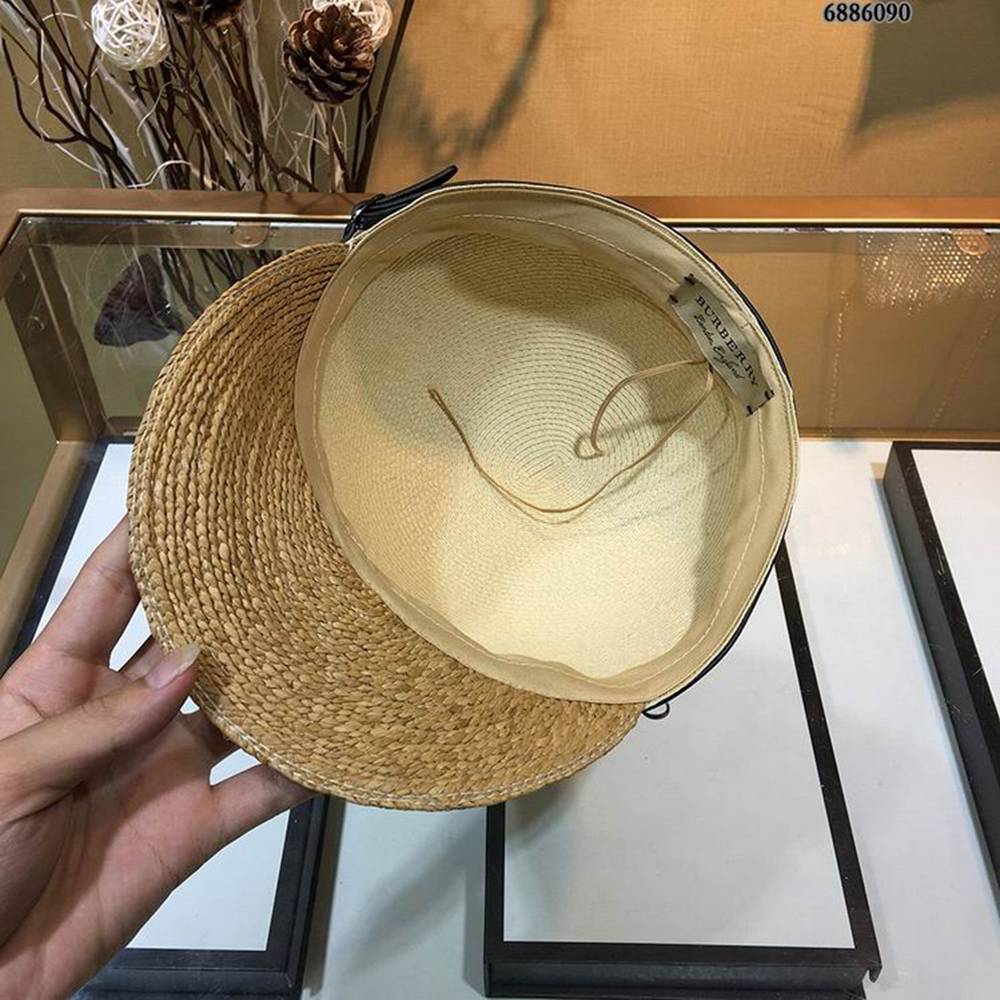 B**rry hat